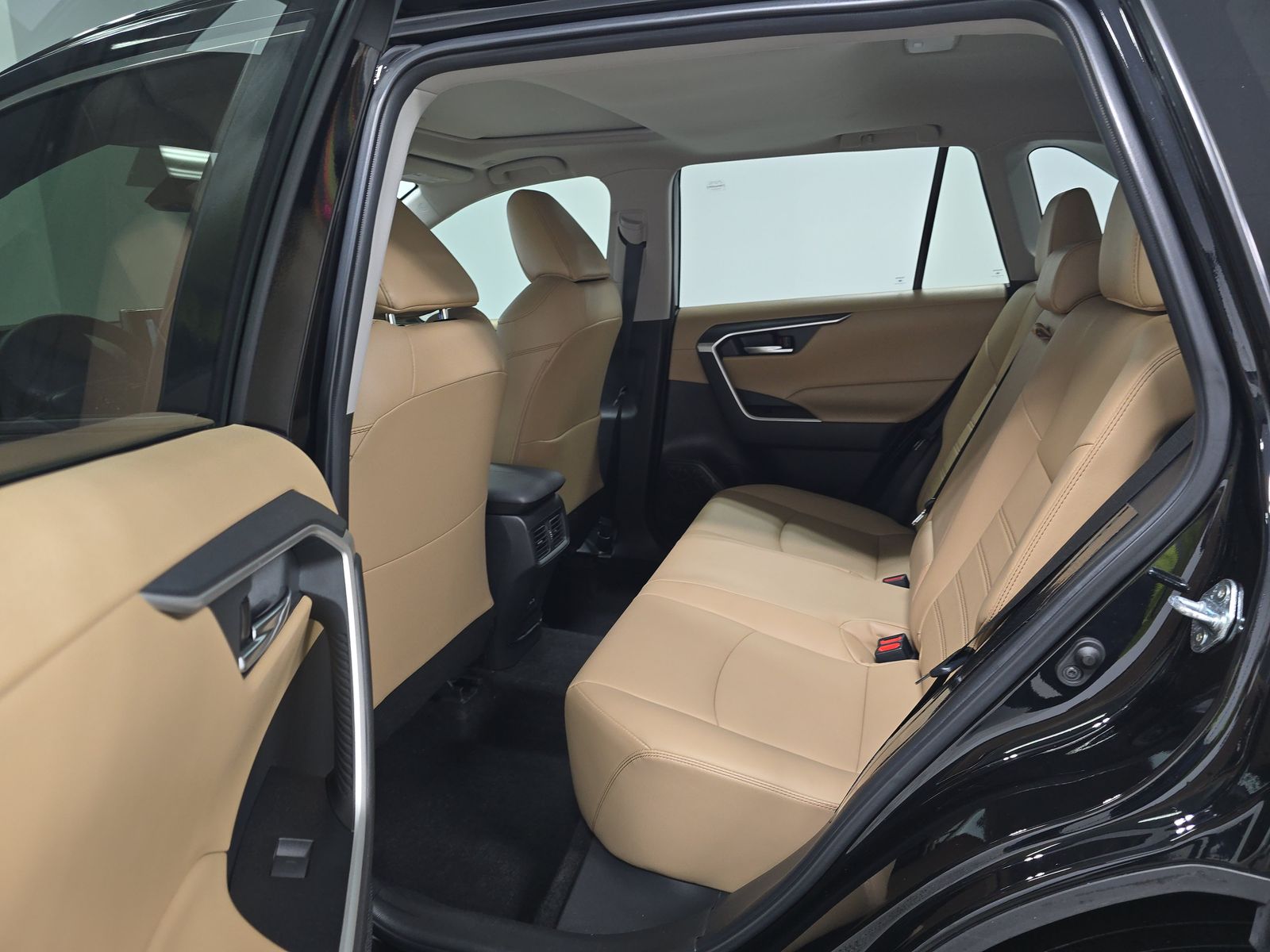 2023 Toyota RAV4 XLE Premium FWD