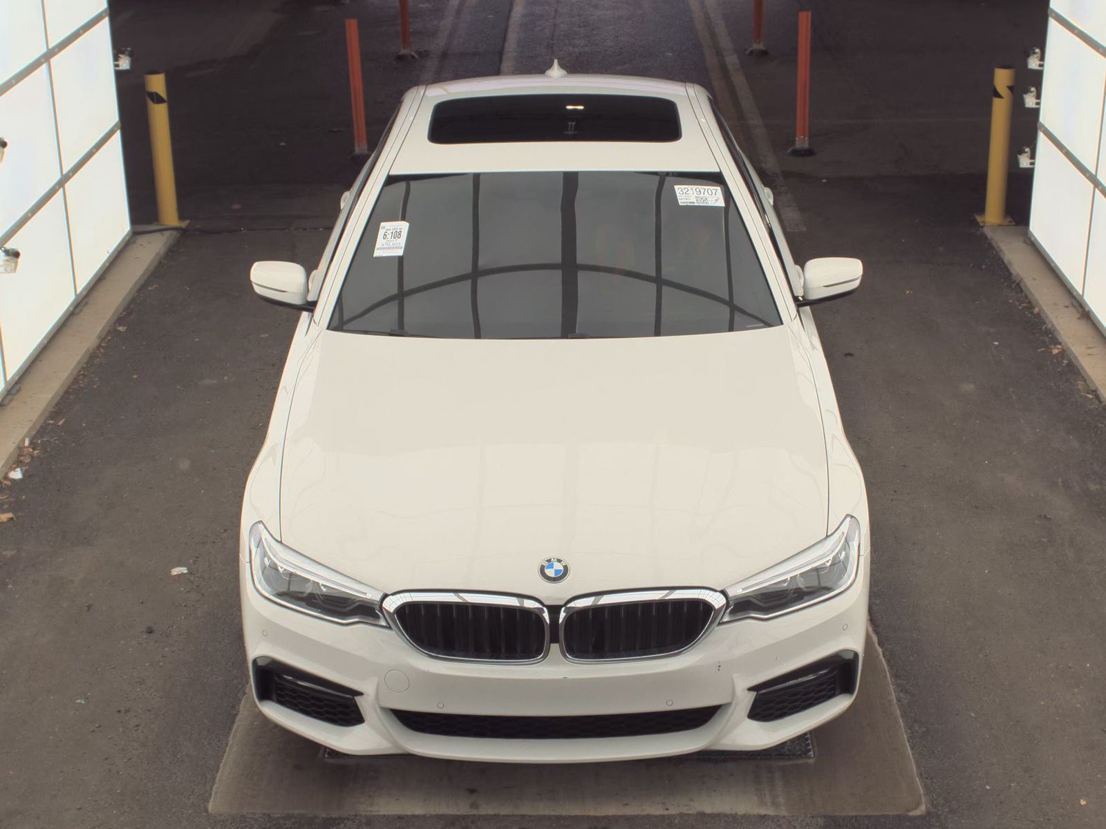 2017 BMW 5 Series 540i RWD