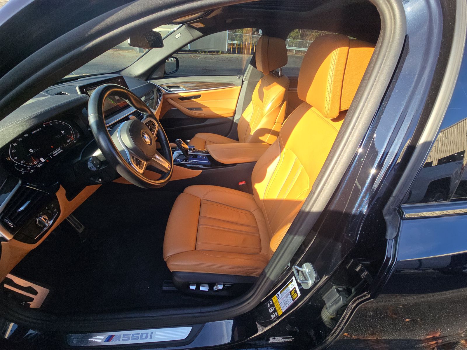 2022 BMW 5 Series M550i xDrive AWD