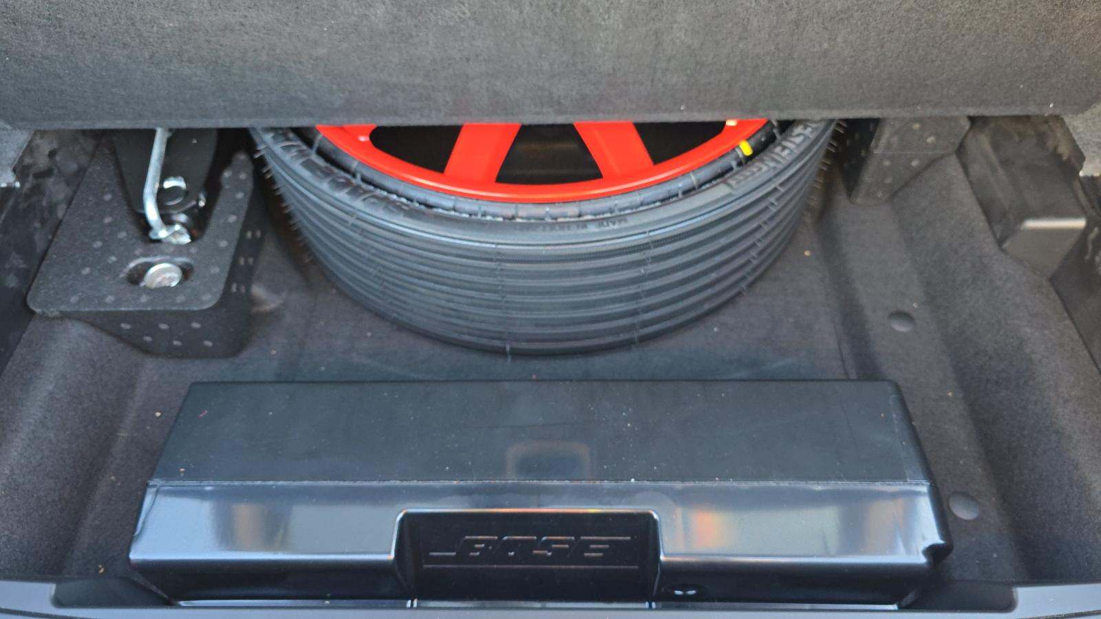 2024 Porsche Macan Base AWD