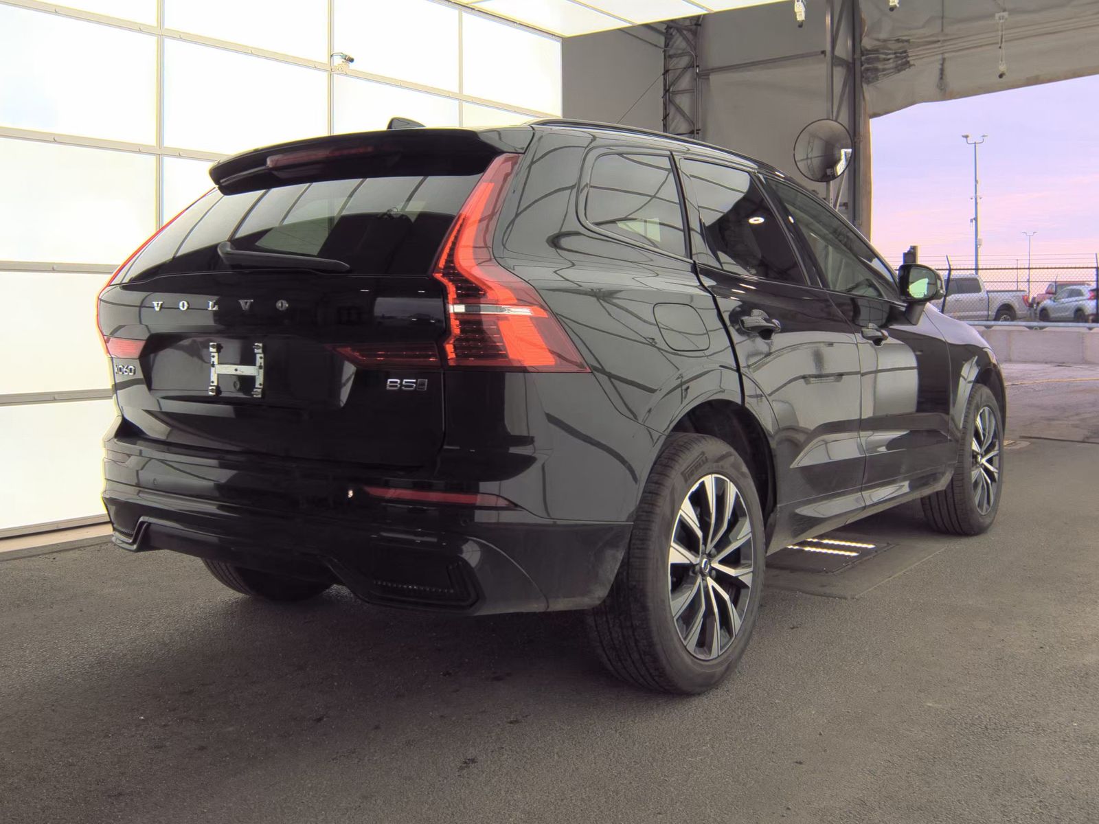 2025 Volvo XC60 B5 Core AWD