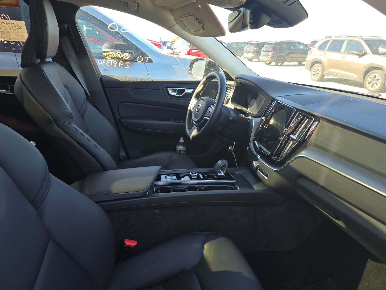 2025 Volvo XC60 B5 Core AWD