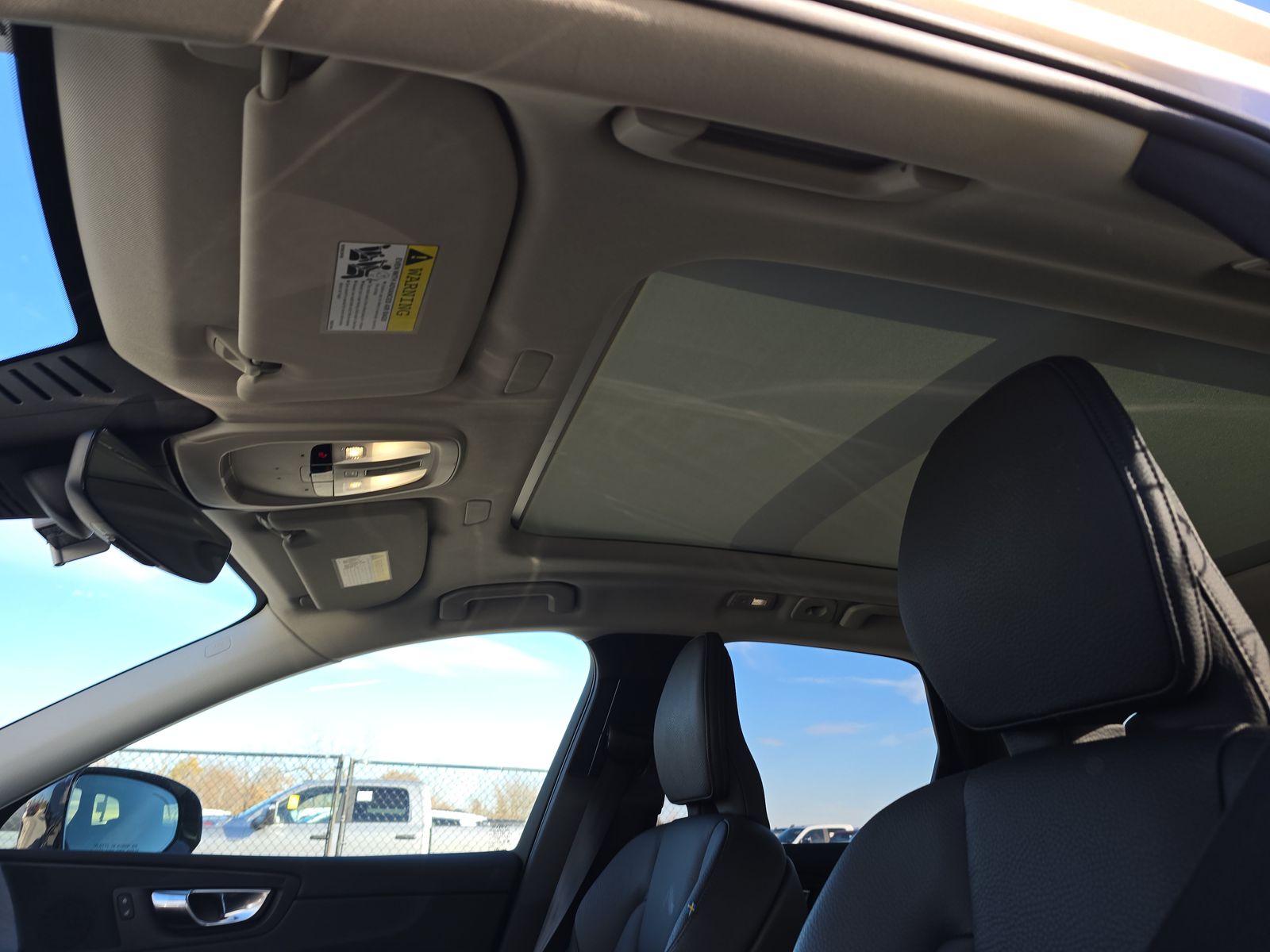 2025 Volvo XC60 B5 Plus AWD