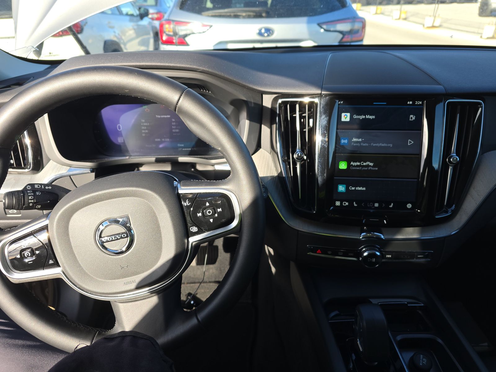 2025 Volvo XC60 B5 Plus AWD