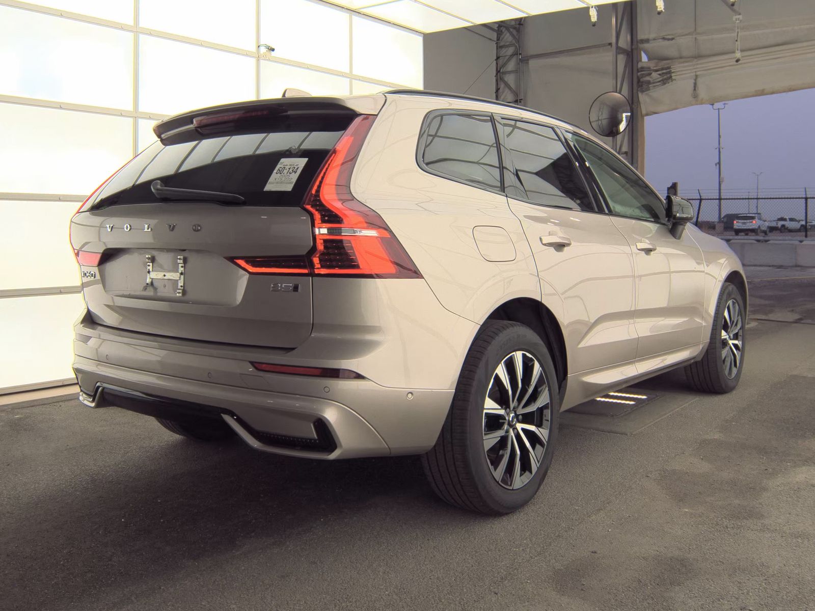 2025 Volvo XC60 B5 Plus AWD