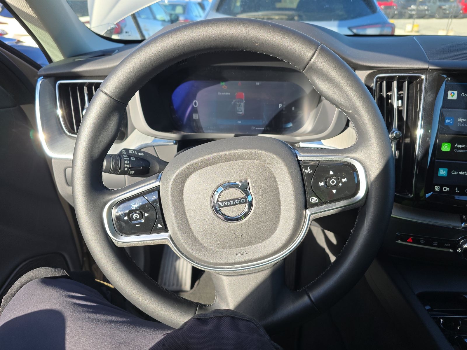 2025 Volvo XC60 B5 Plus AWD