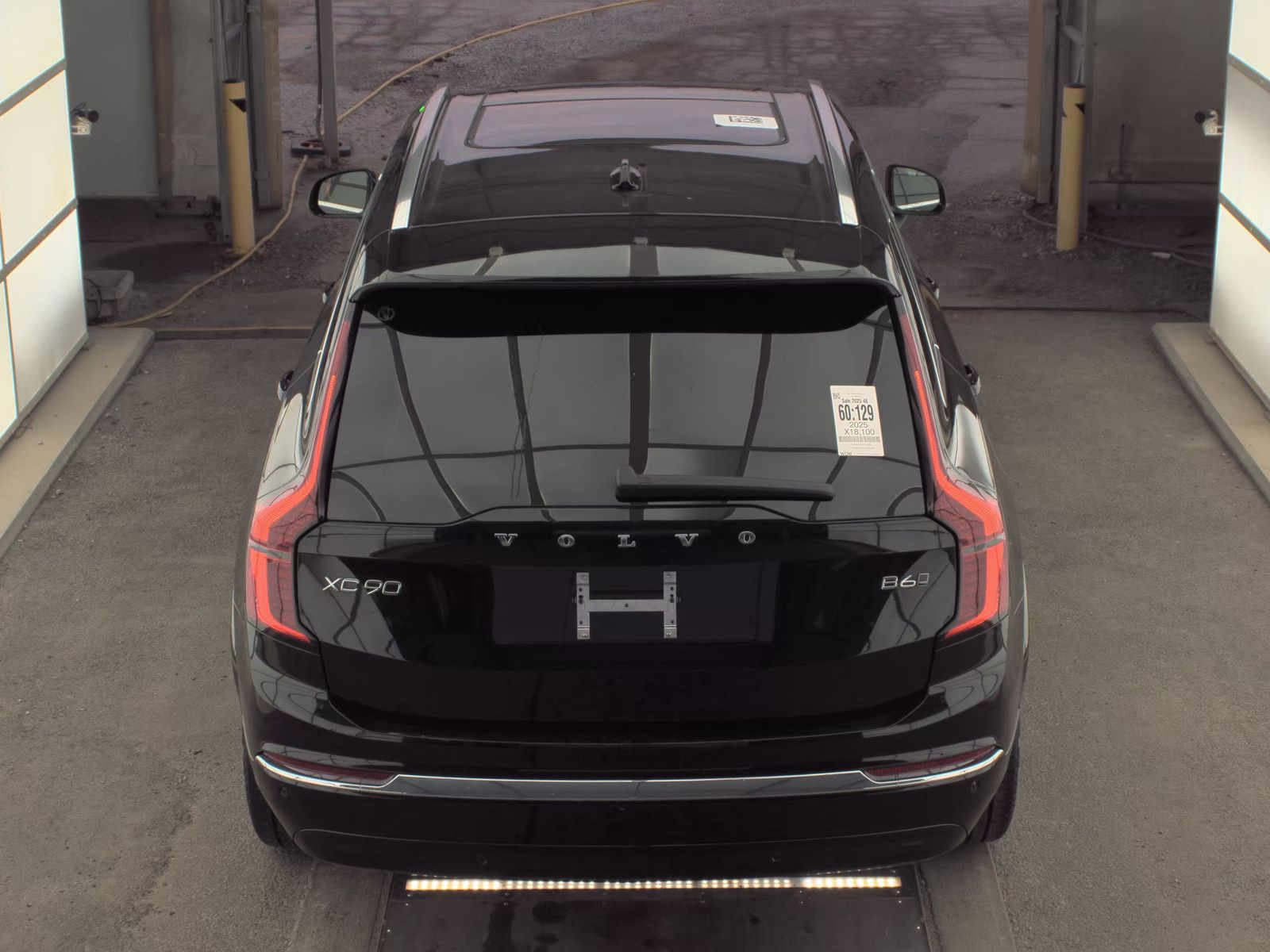 2025 Volvo XC90 B6 Plus AWD