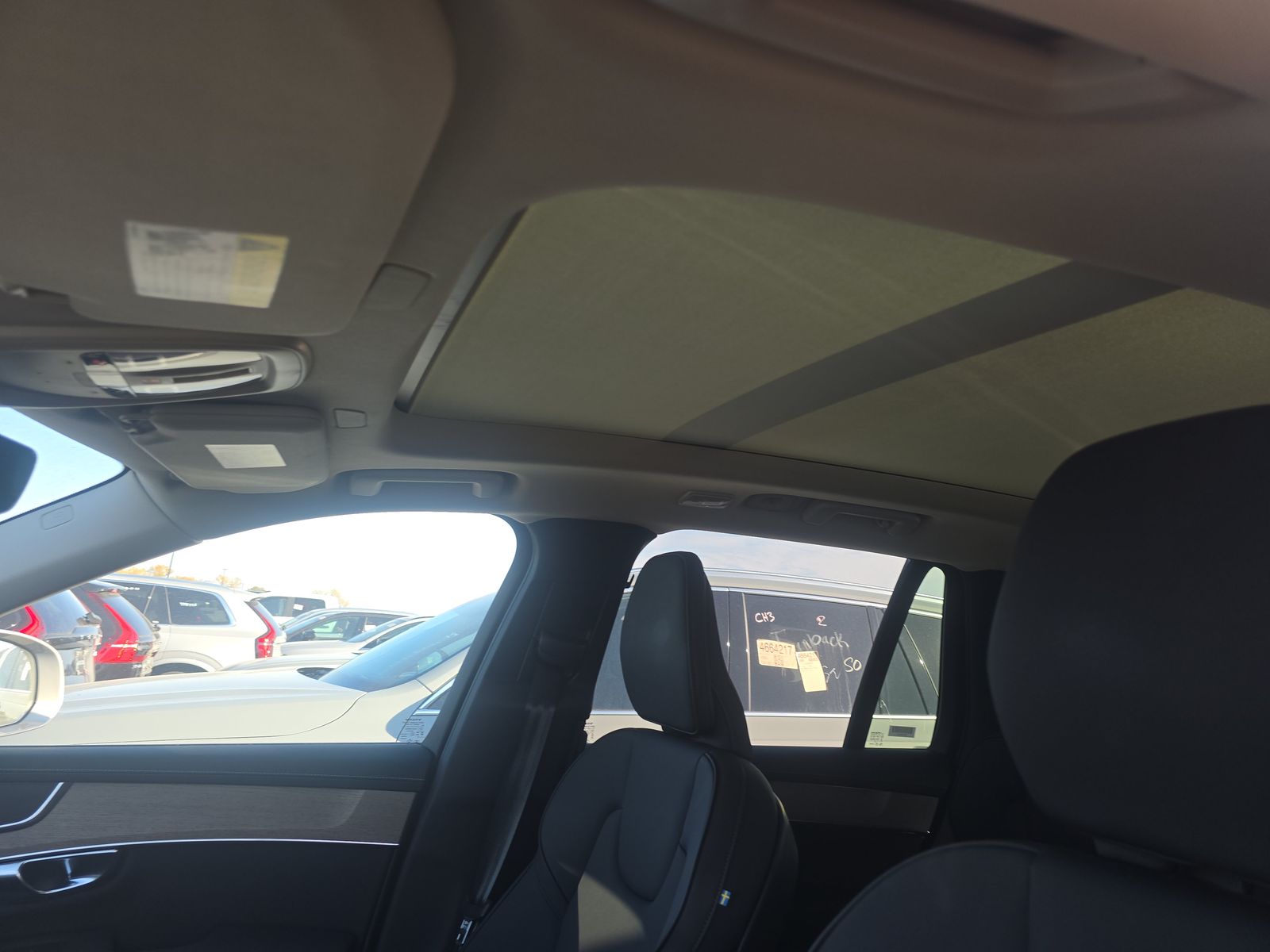 2025 Volvo XC90 B6 Plus AWD