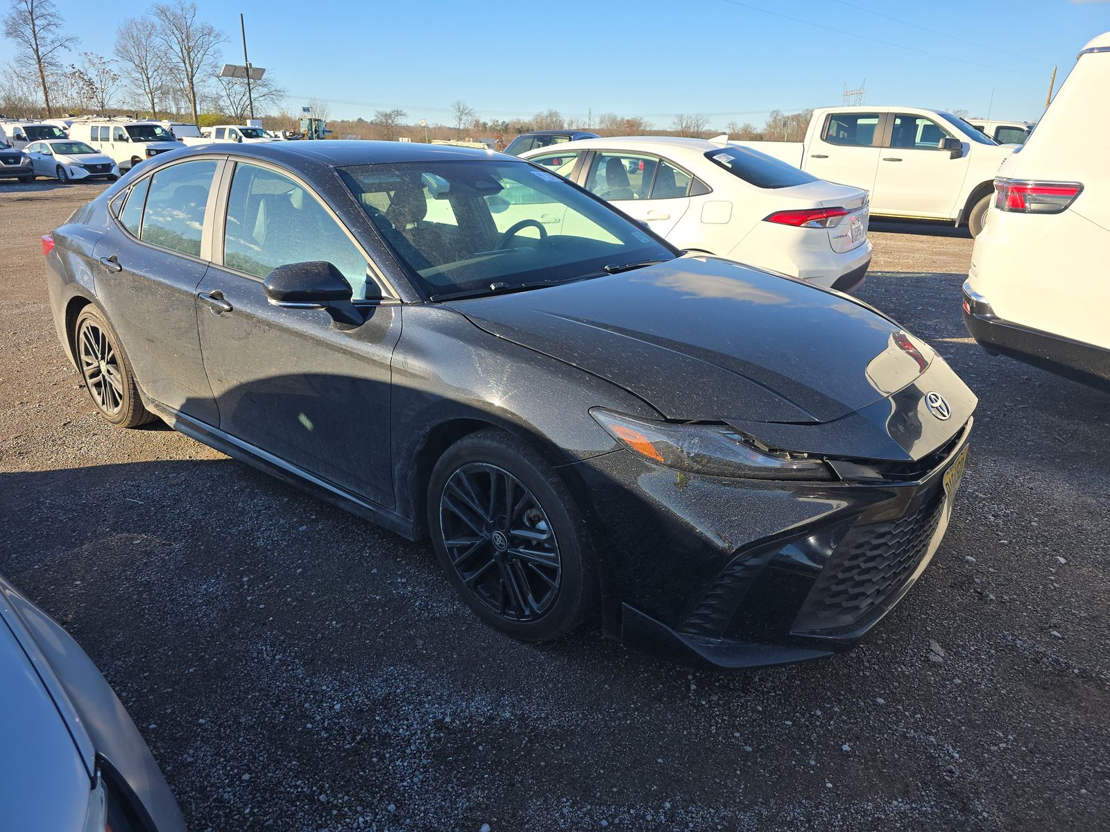 2025 Toyota Camry SE FWD