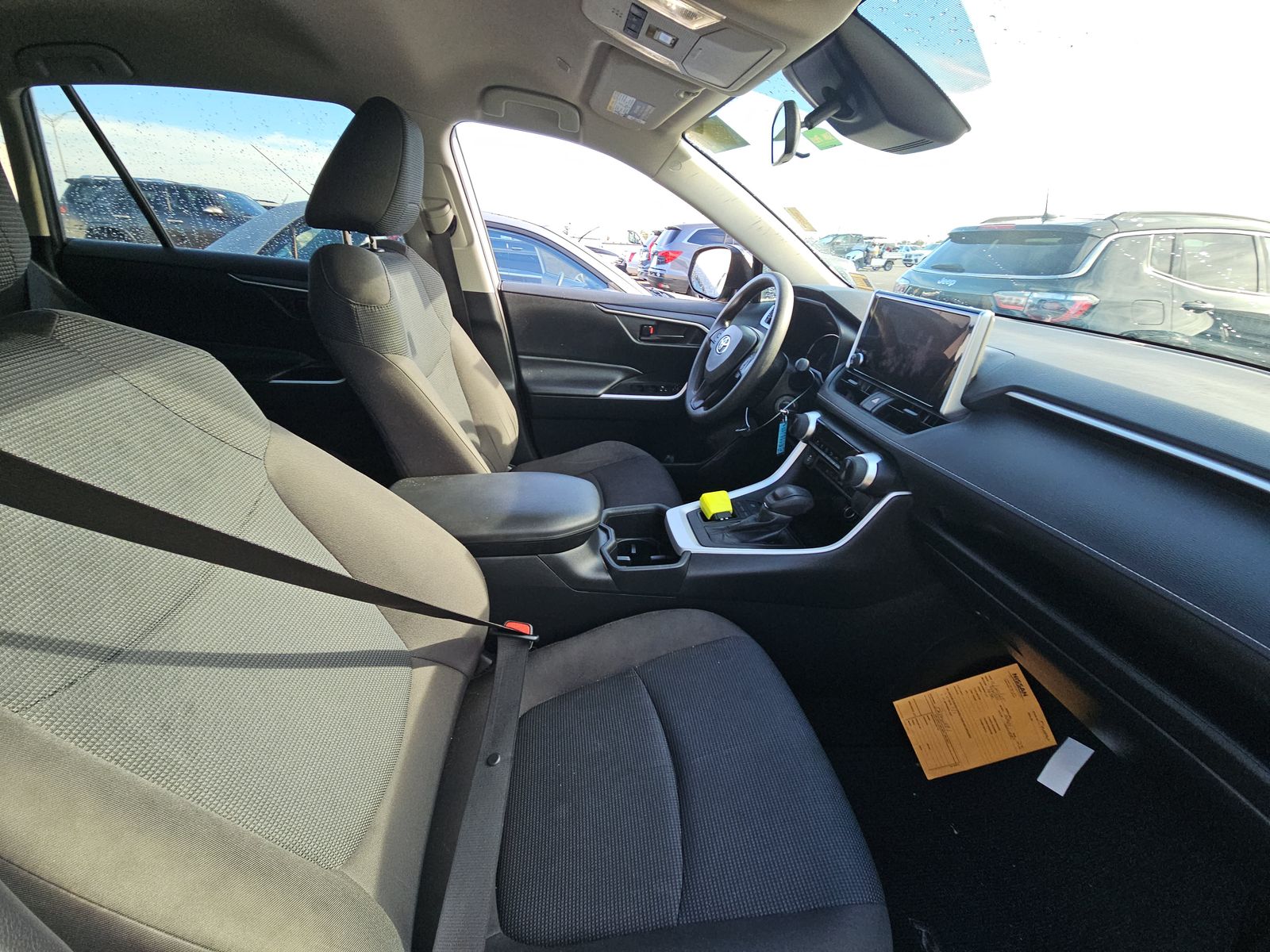 2023 Toyota RAV4 LE FWD