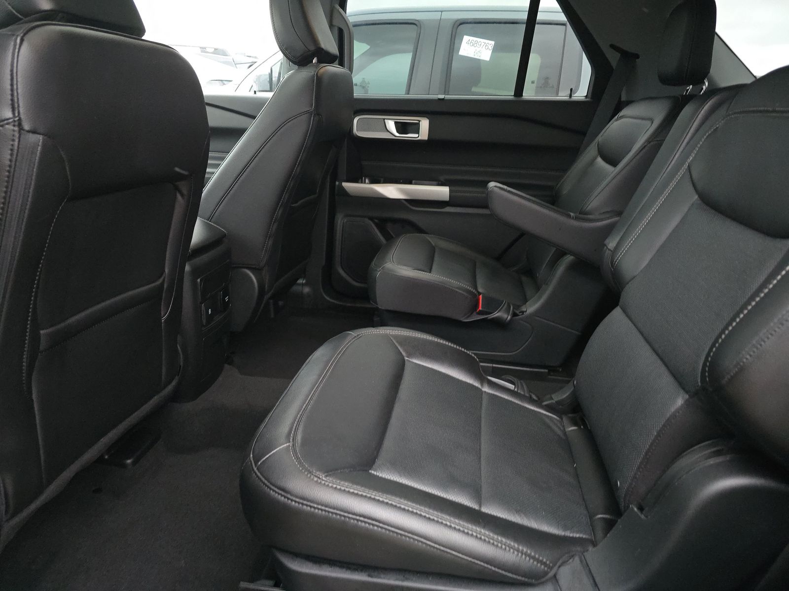 2022 Ford Explorer Limited AWD