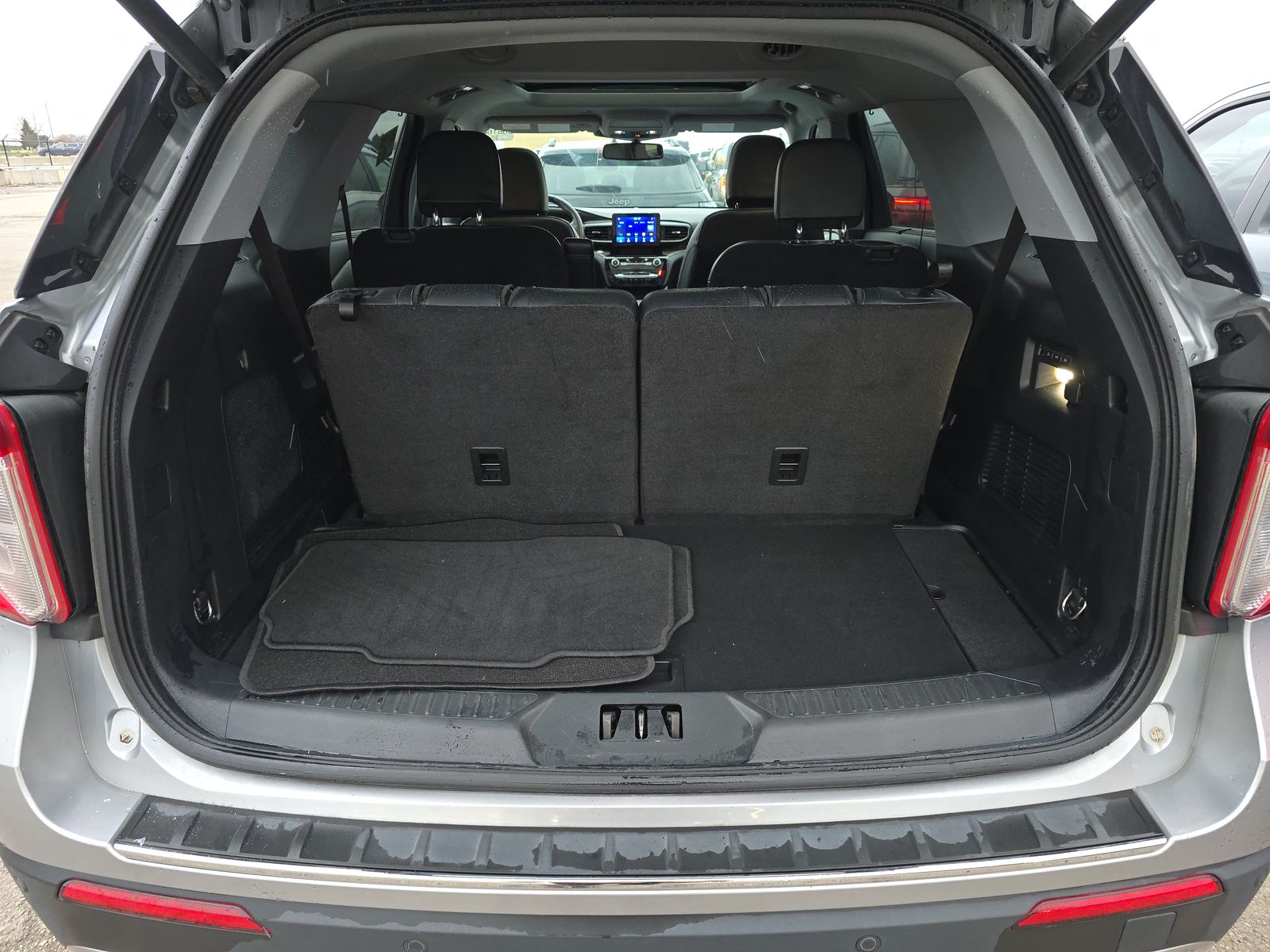 2022 Ford Explorer Limited AWD