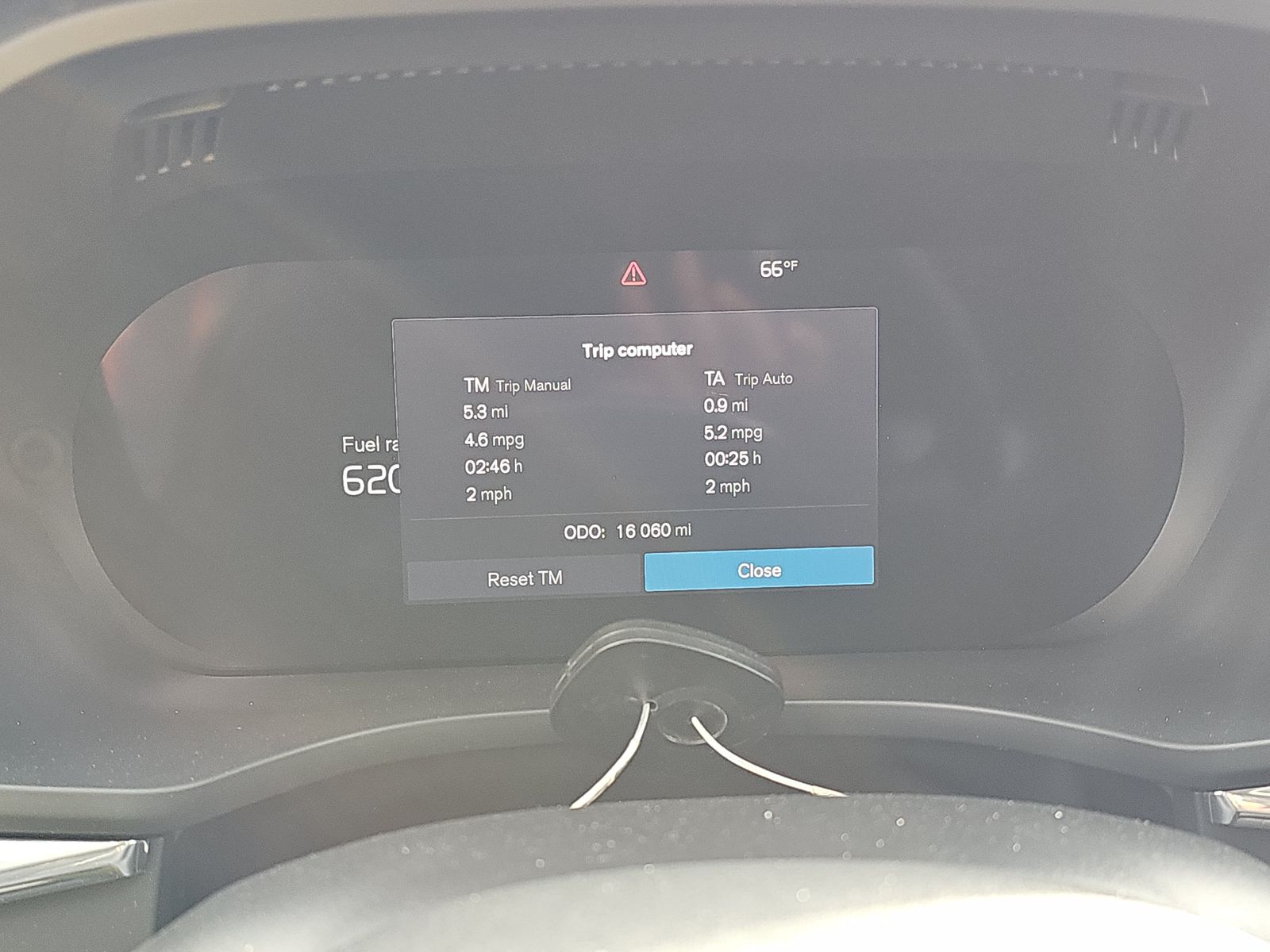 2025 Volvo XC60 B5 Plus AWD