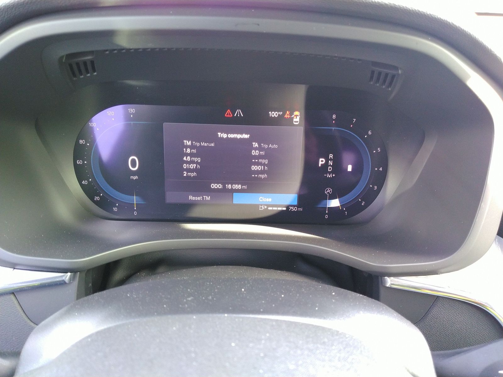 2025 Volvo XC60 B5 Plus AWD