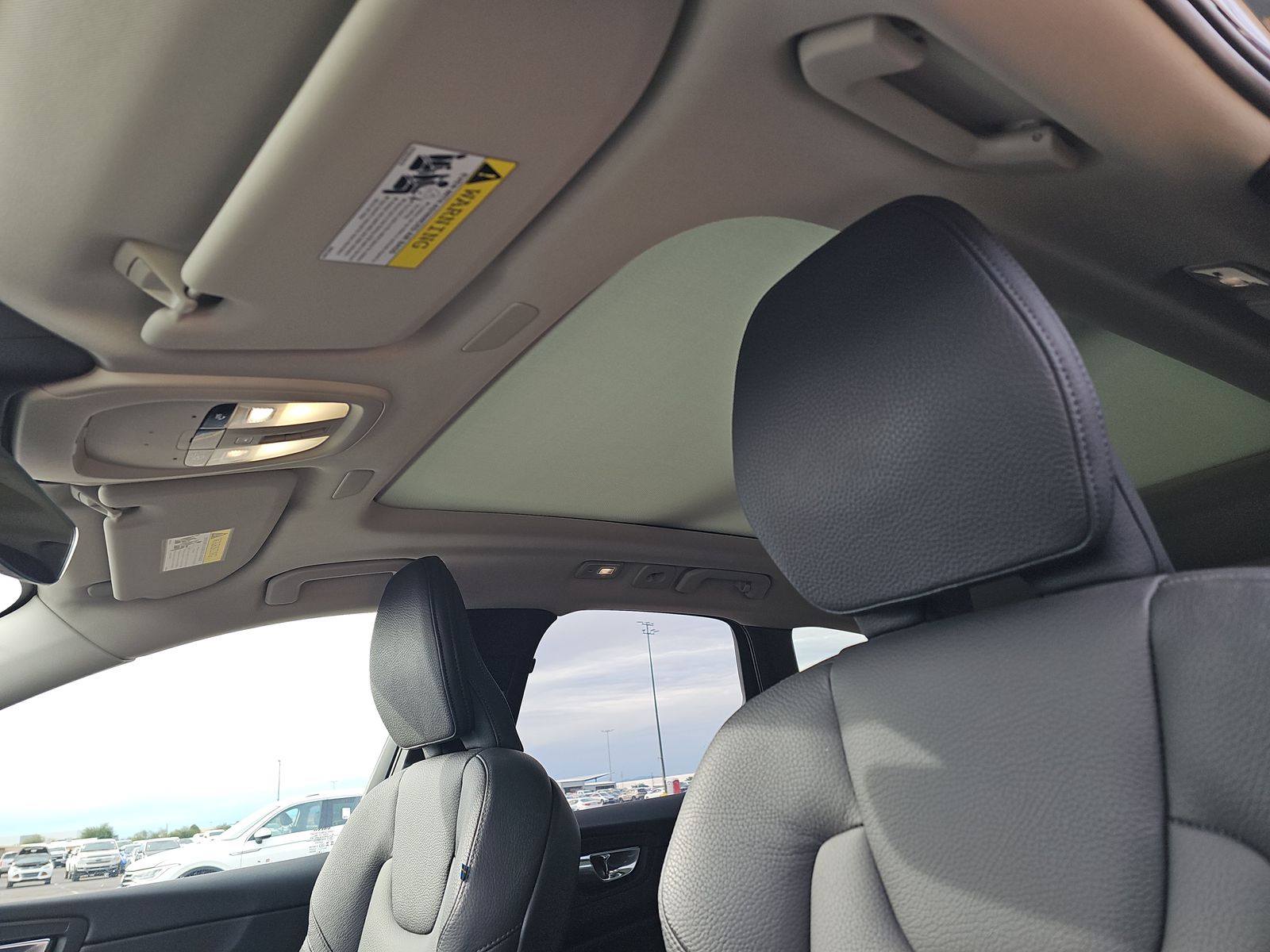 2025 Volvo XC60 B5 Plus AWD