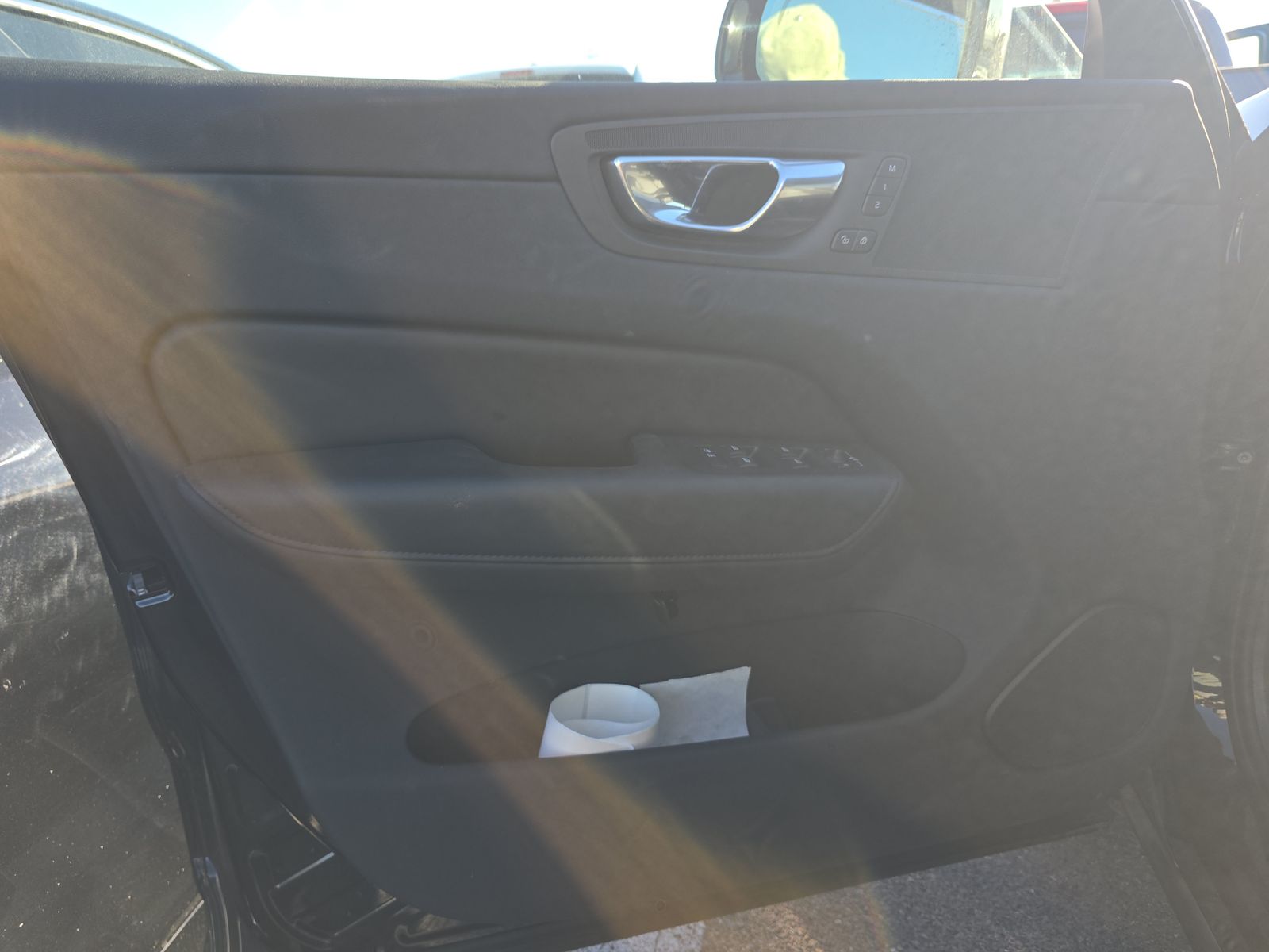 2025 Volvo XC60 B5 Plus AWD