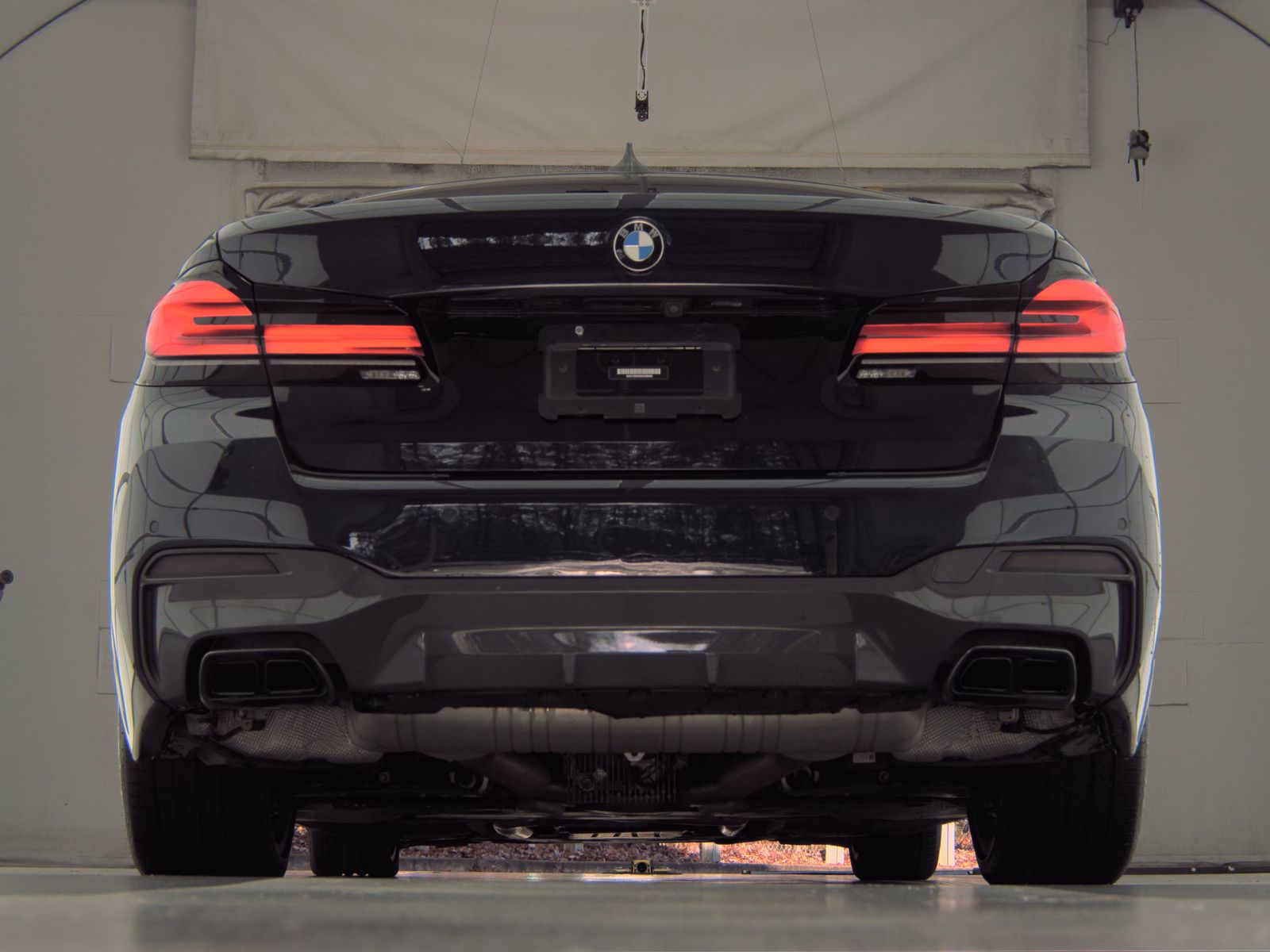 2022 BMW 5 Series M550i xDrive AWD