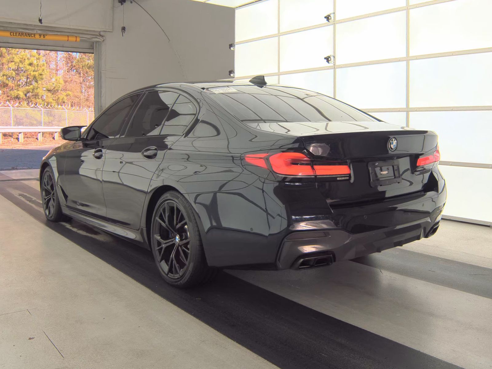2022 BMW 5 Series M550i xDrive AWD