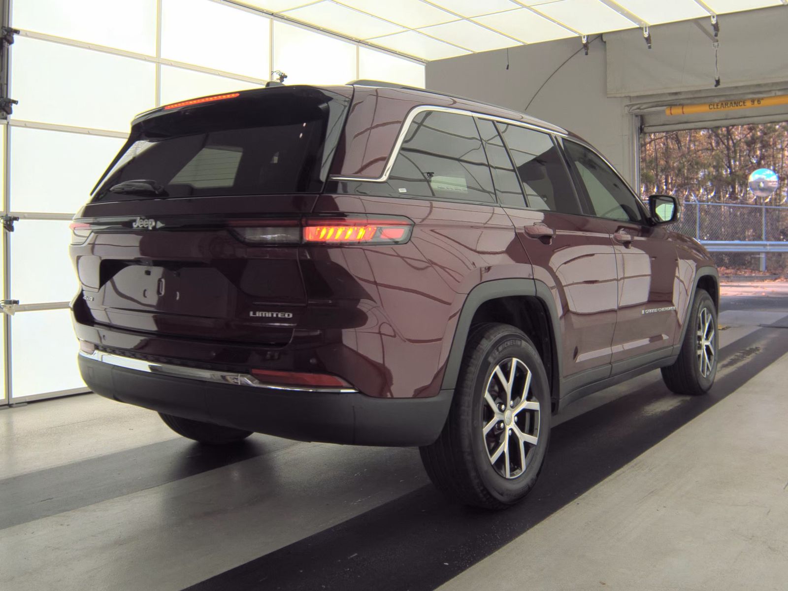 2025 Jeep Grand Cherokee Limited AWD