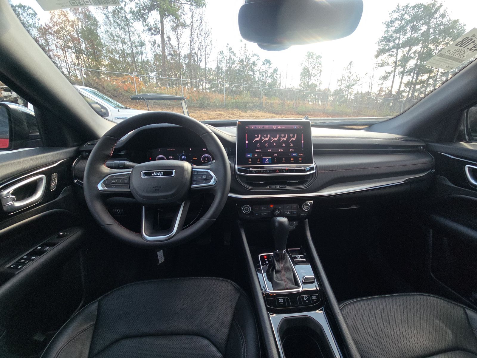 2025 Jeep Compass Trailhawk AWD