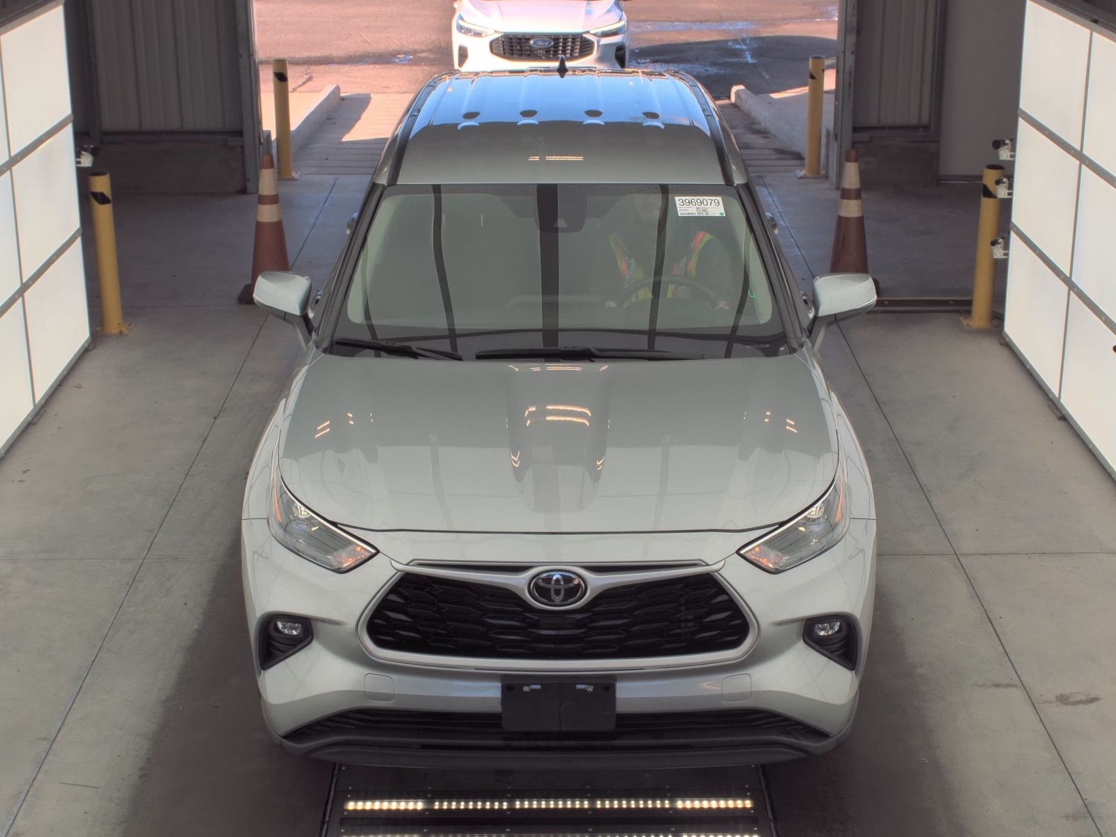 2024 Toyota Highlander LE AWD