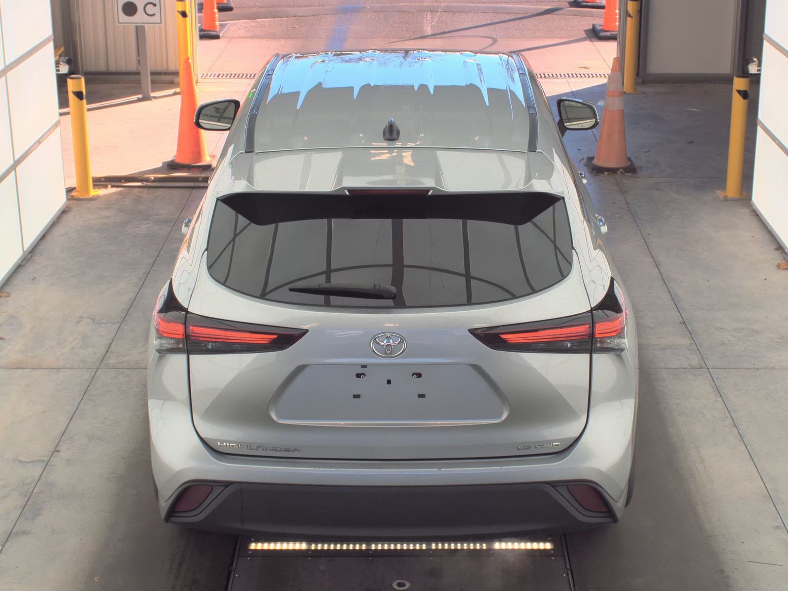 2024 Toyota Highlander LE AWD