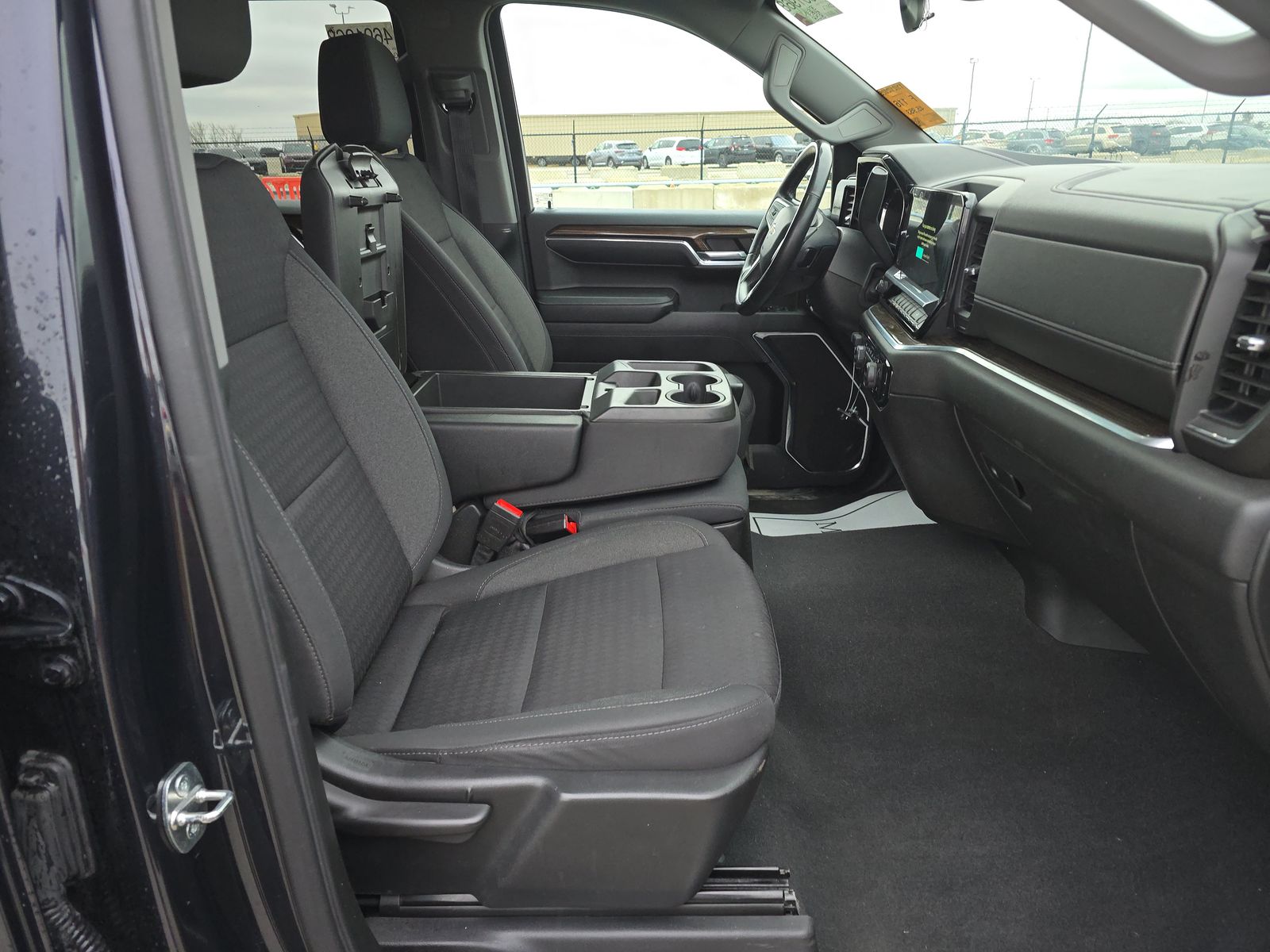 2023 Chevrolet Silverado 1500 LT AWD