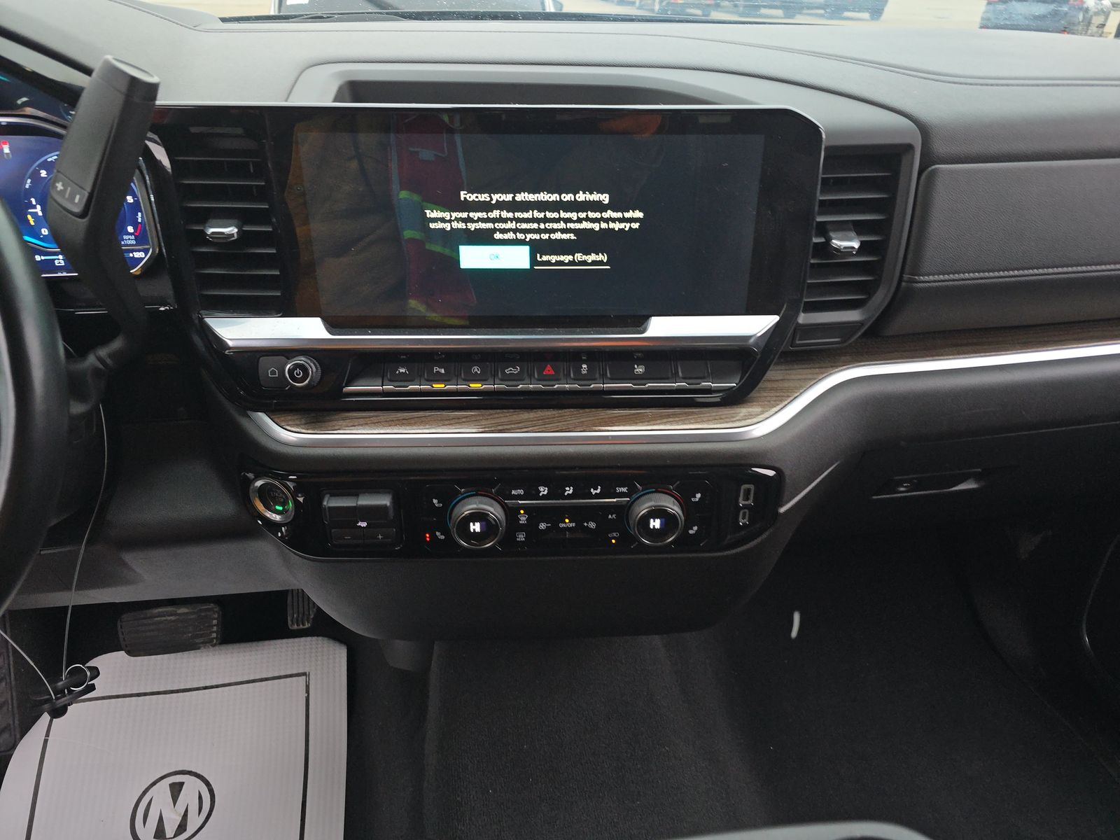 2023 Chevrolet Silverado 1500 LT AWD