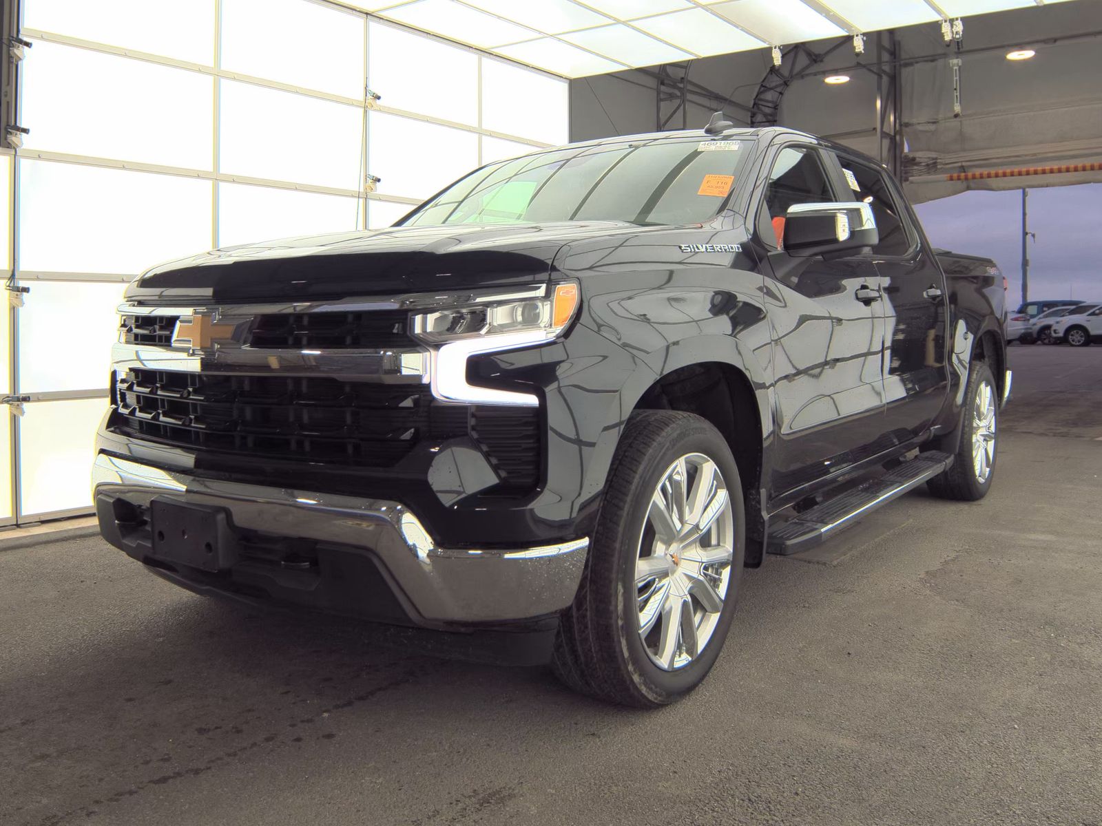 2023 Chevrolet Silverado 1500 LT AWD