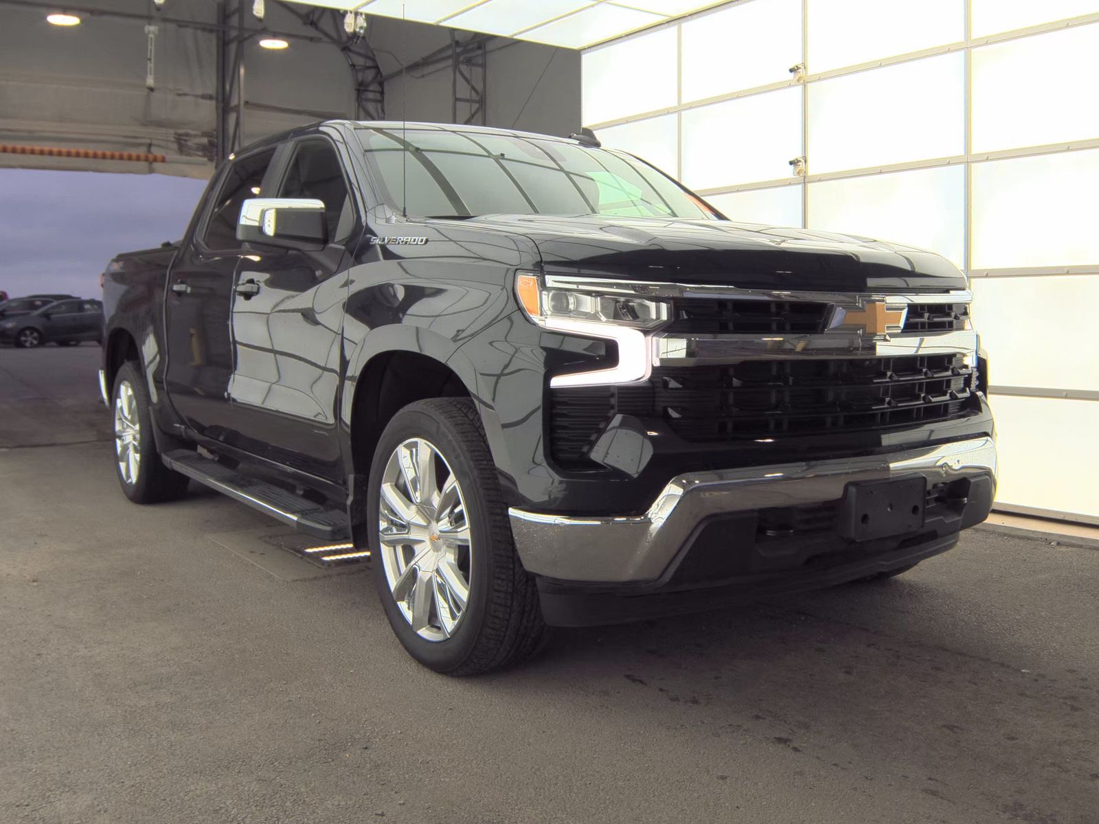 2023 Chevrolet Silverado 1500 LT AWD