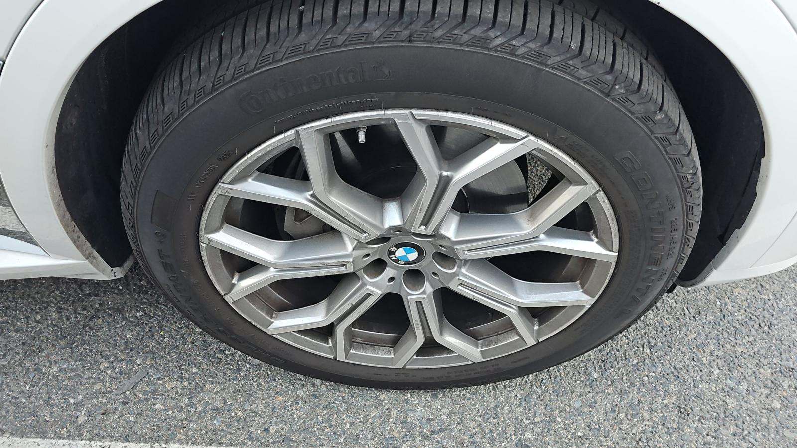 2024 BMW X7 xDrive40i AWD