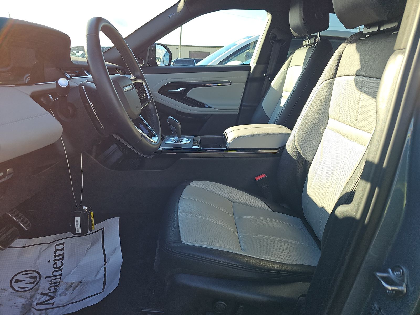 2023 Land Rover Range Rover Evoque R-Dynamic SE AWD