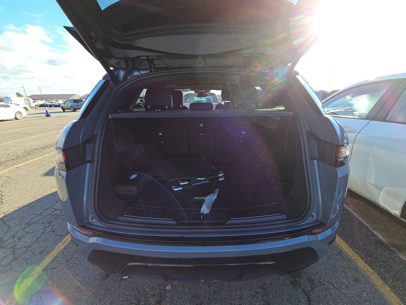 2023 Land Rover Range Rover Evoque R-Dynamic SE AWD