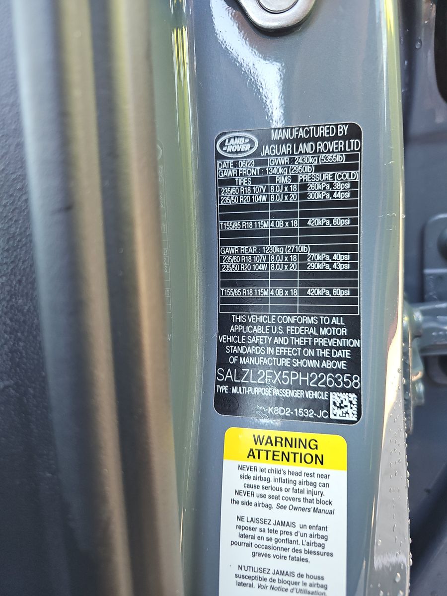 2023 Land Rover Range Rover Evoque R-Dynamic SE AWD