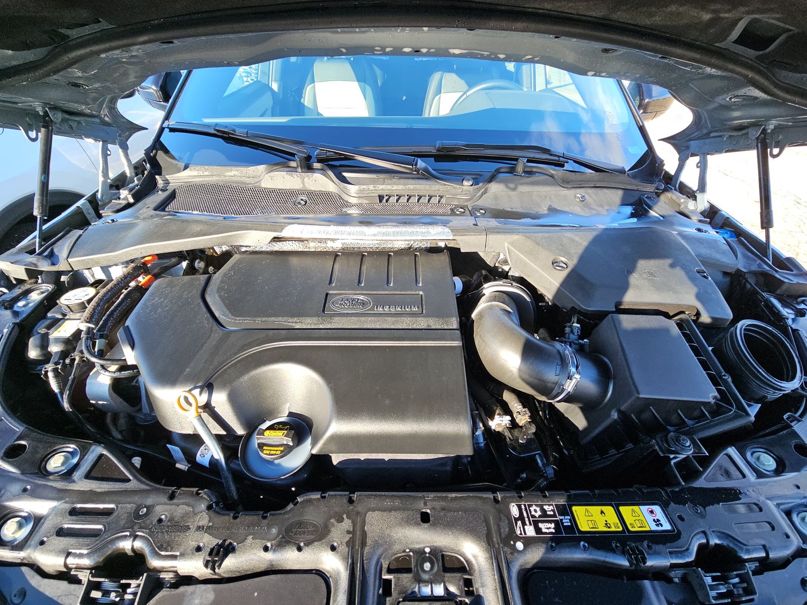 2023 Land Rover Range Rover Evoque R-Dynamic SE AWD