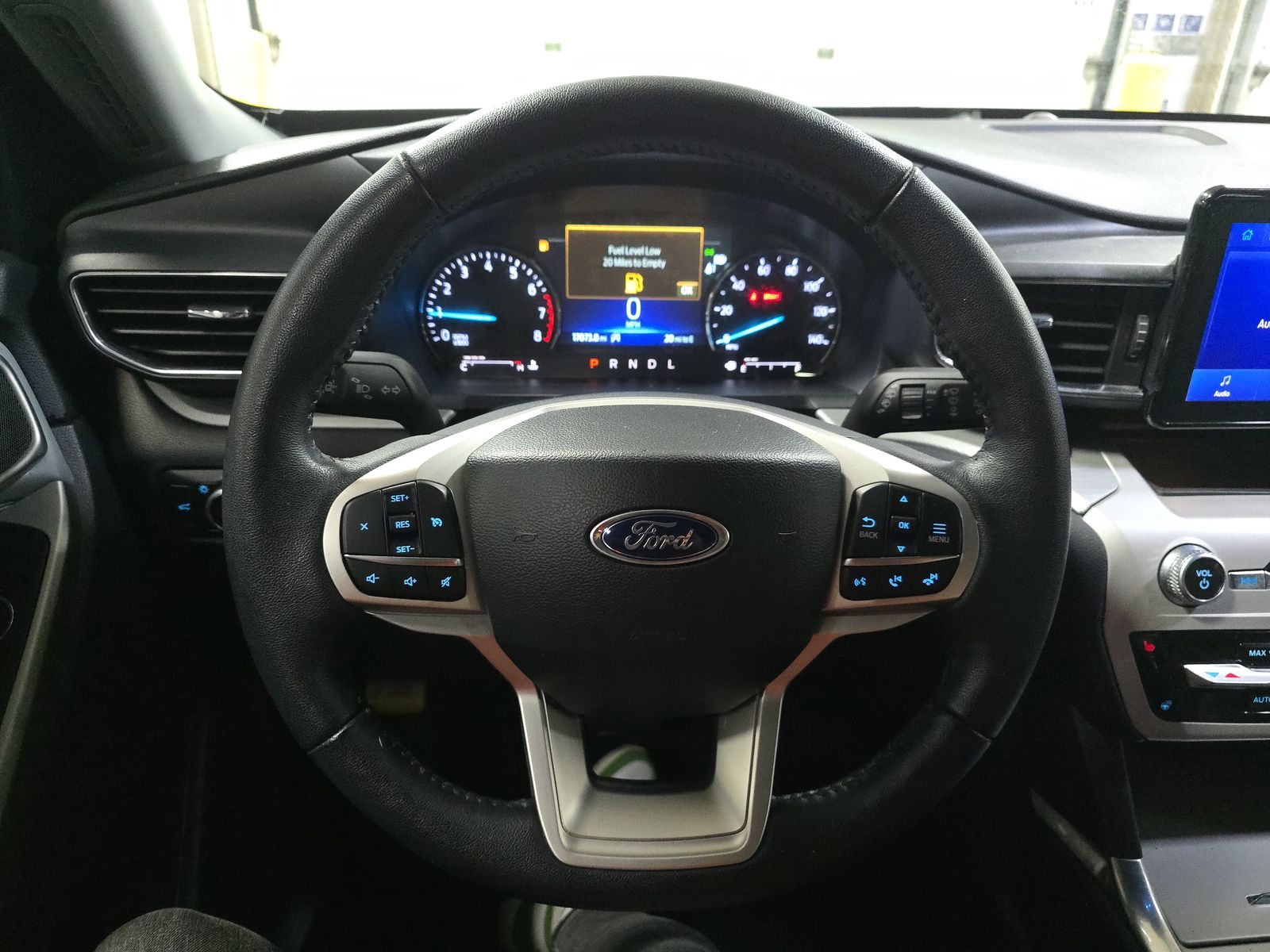 2023 Ford Explorer XLT AWD