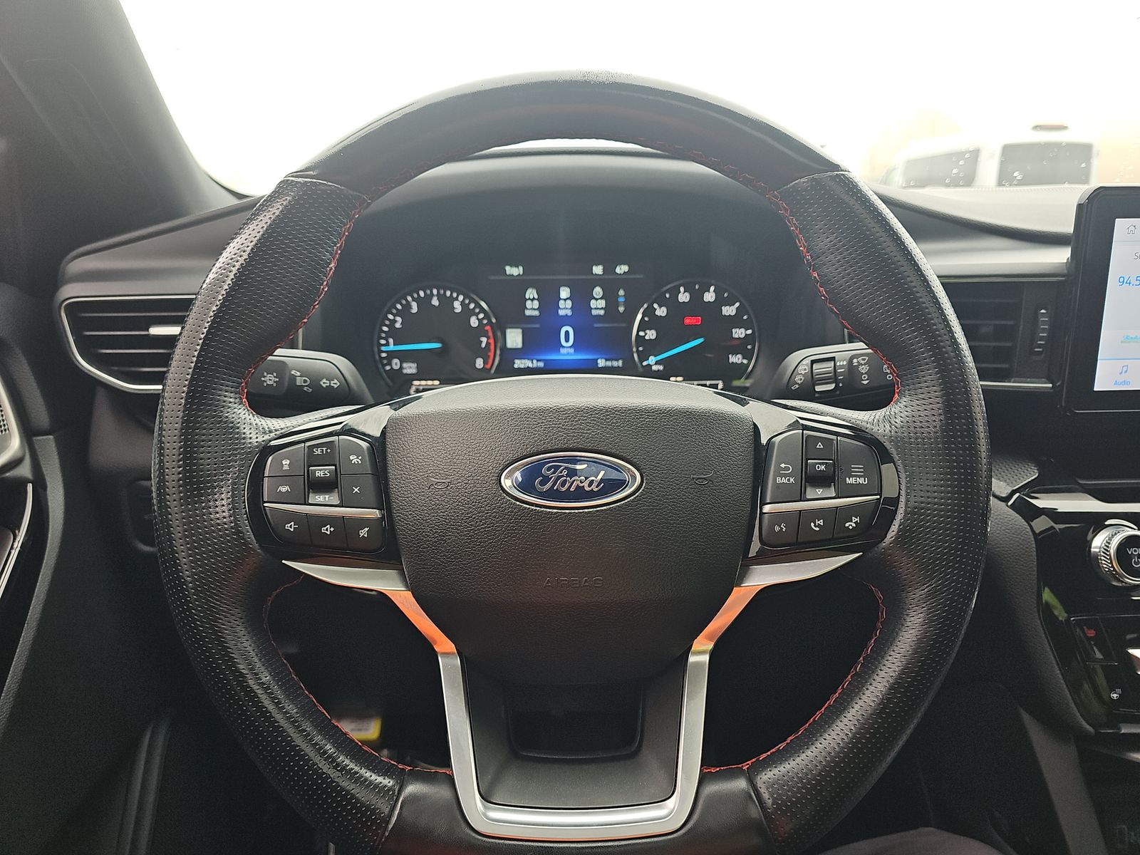 2022 Ford Explorer ST-Line AWD