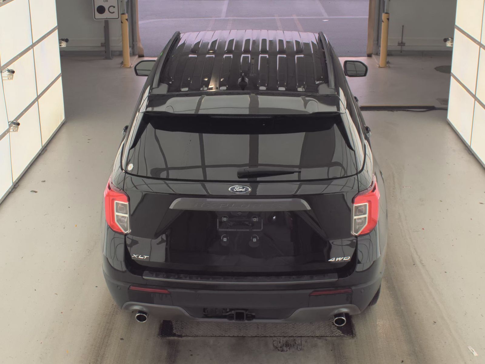 2023 Ford Explorer XLT AWD