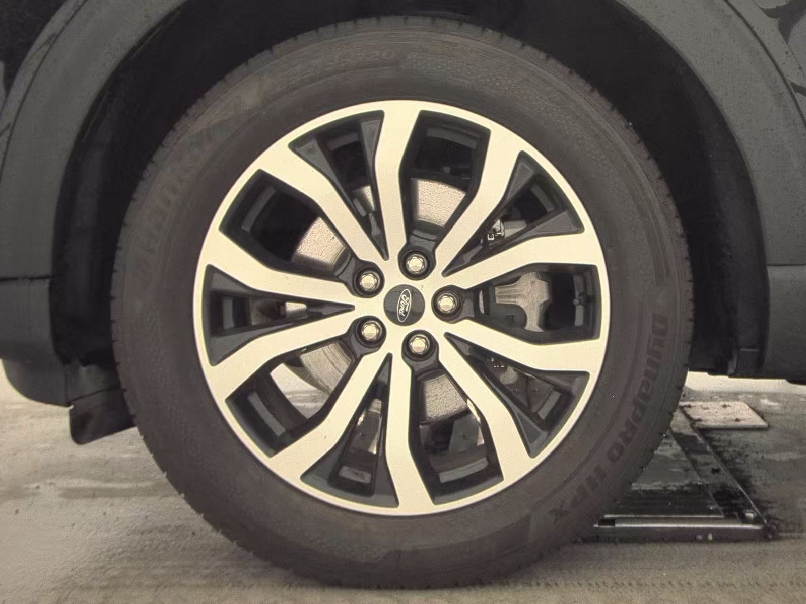 2022 Ford Explorer ST-Line AWD