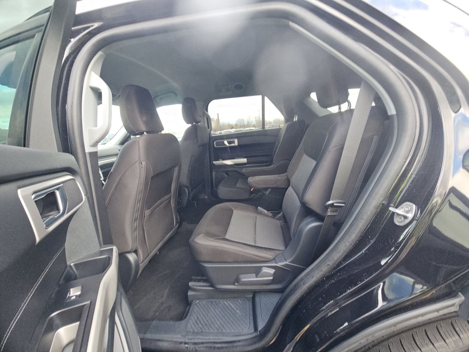 2023 Ford Explorer XLT AWD