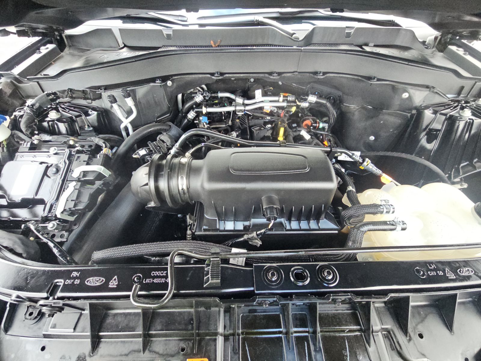 2023 Ford Explorer XLT AWD