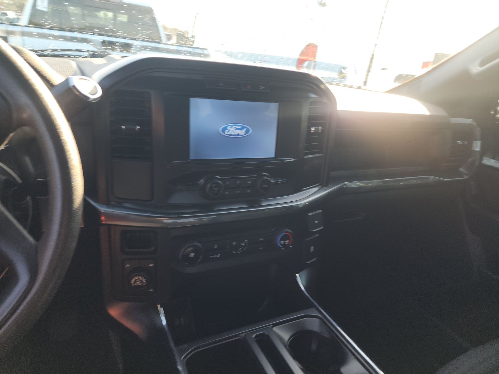 2022 Ford F-150 XL AWD