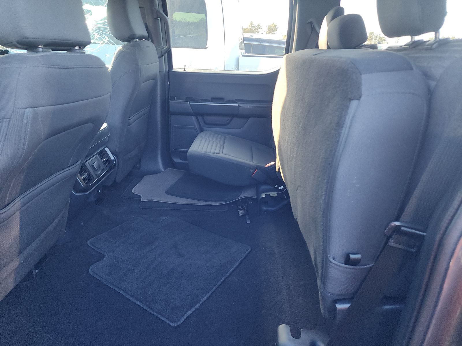 2022 Ford F-150 XL AWD