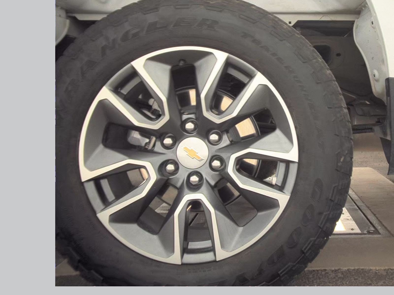 2025 Chevrolet Silverado 1500 LT AWD