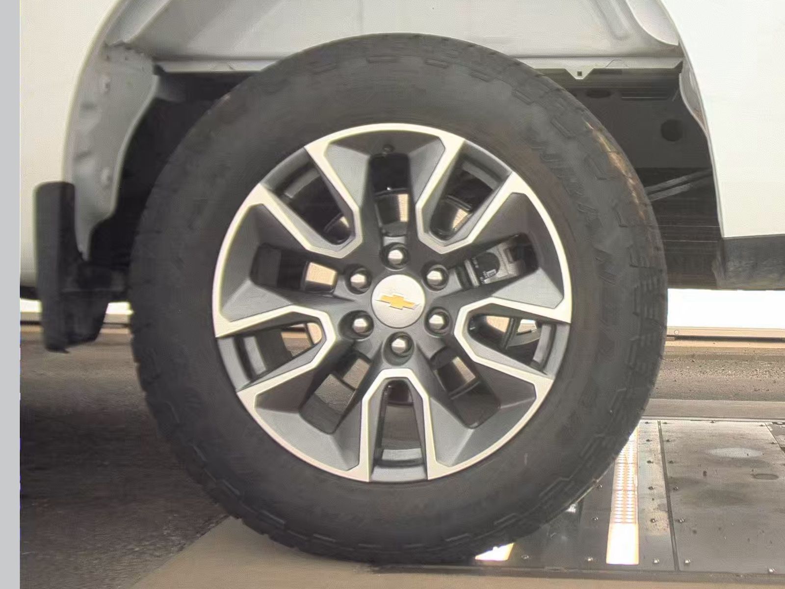 2025 Chevrolet Silverado 1500 LT AWD