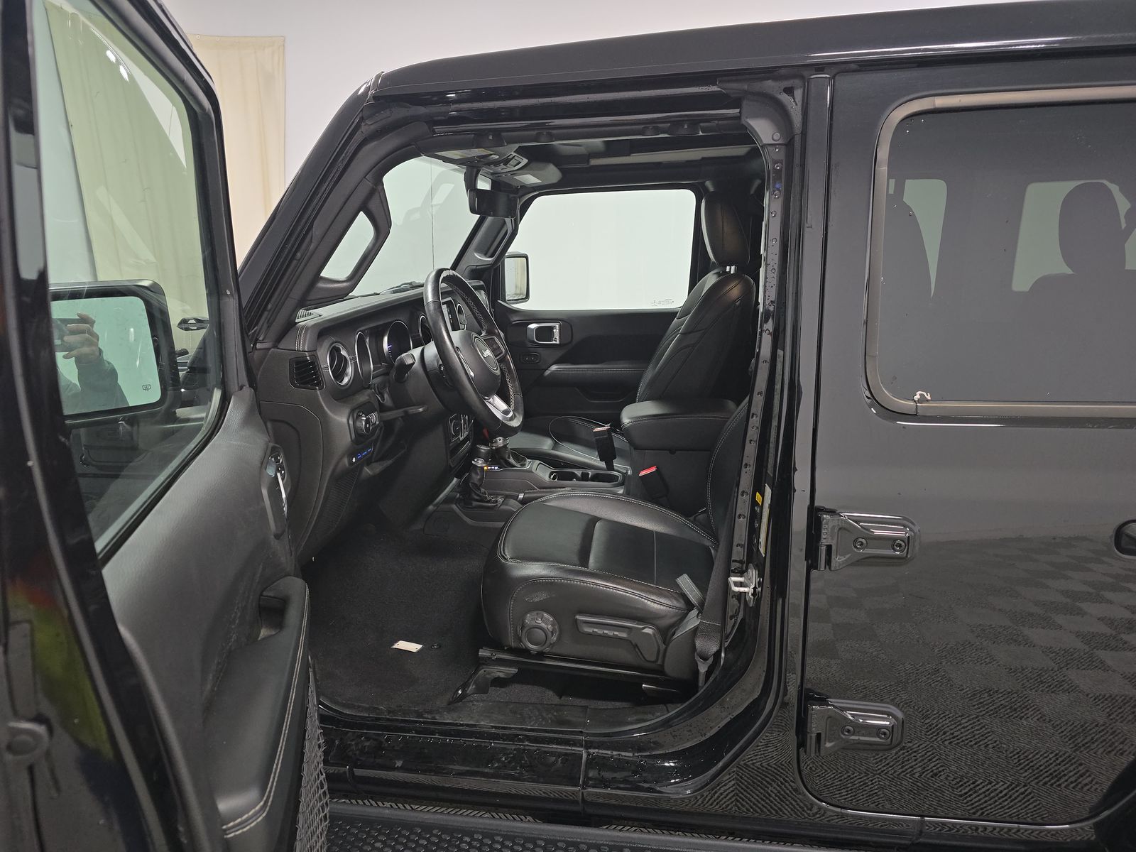 2022 Jeep Wrangler Unlimited 4xe Sahara AWD