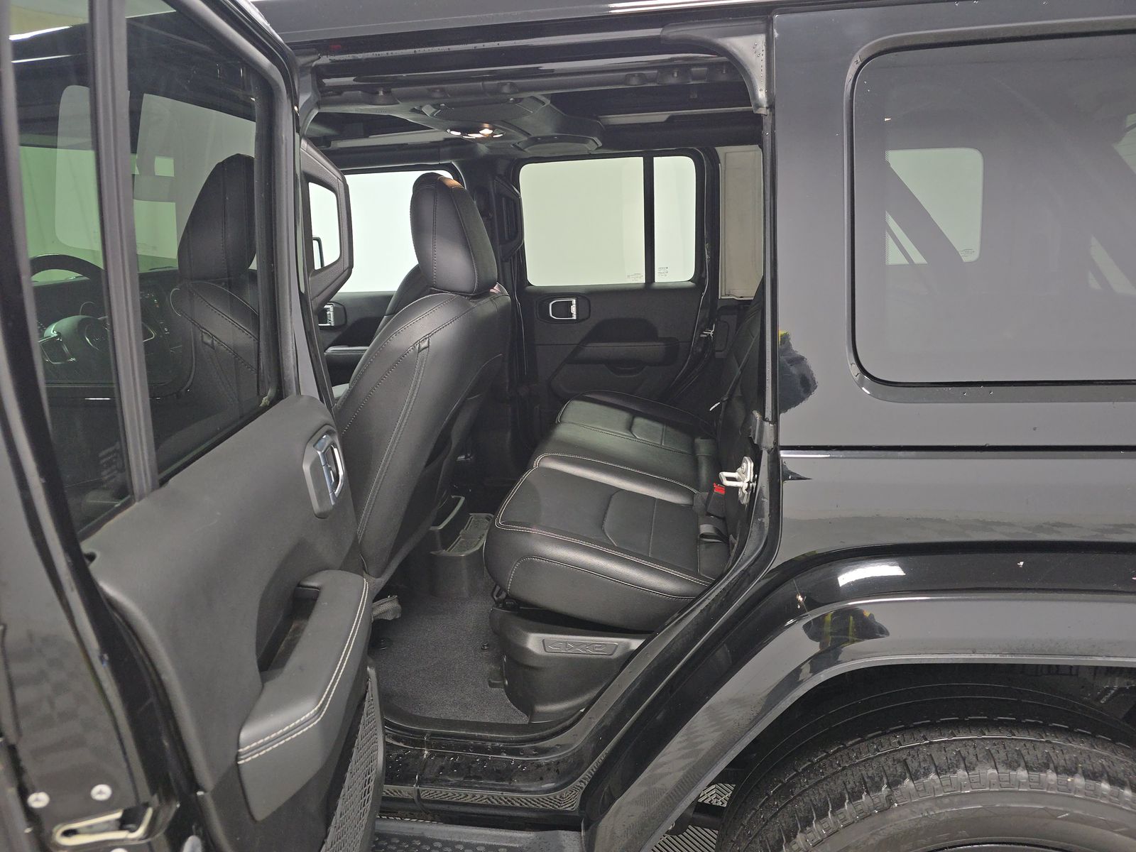 2022 Jeep Wrangler Unlimited 4xe Sahara AWD