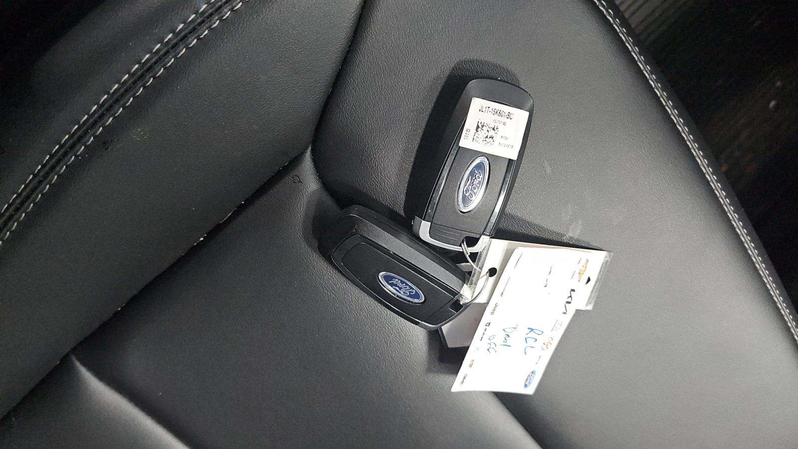 2023 Ford Explorer XLT AWD