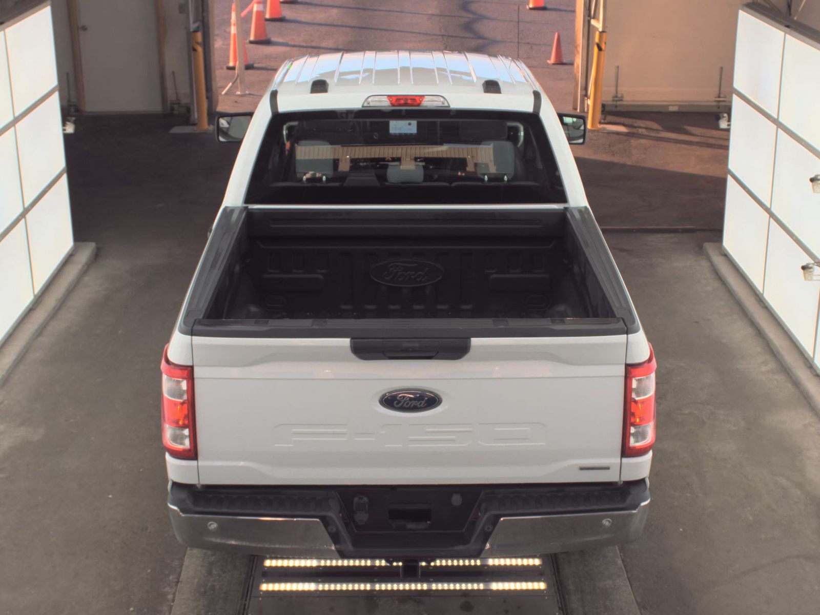 2022 Ford F-150 XL RWD