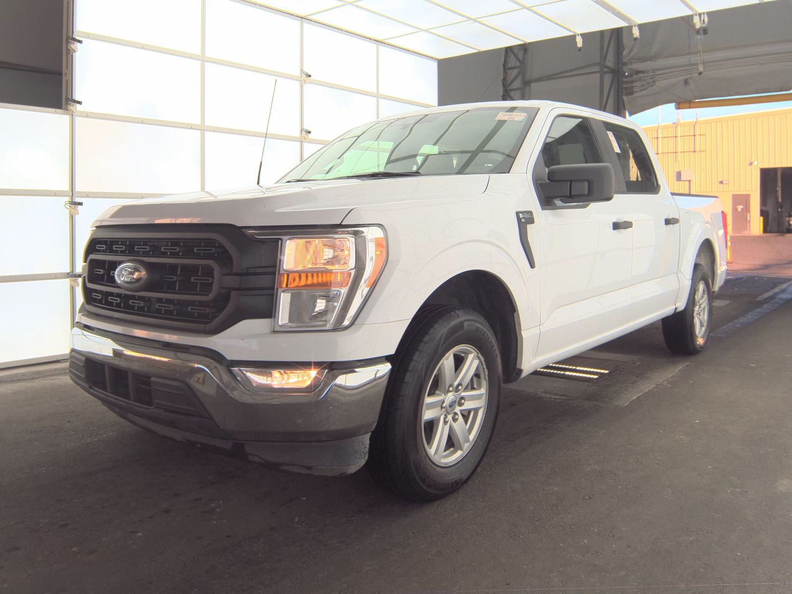 2022 Ford F-150 XL RWD